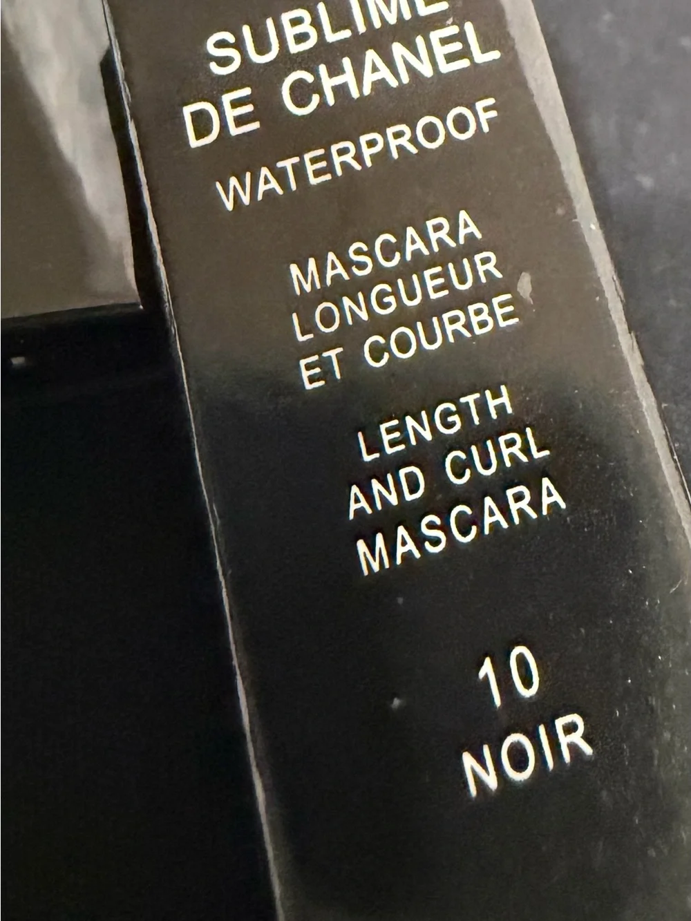 CHANEL Black Length and Curl Mascara 10 Noir New